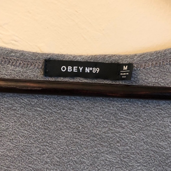 EUC OBEY GREY T-SHIRT SIZE MEDIUM - Picture 3 of 4